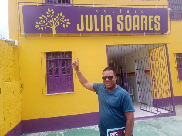 Colégio Julia Soares